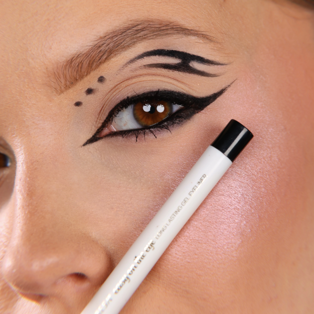 Claresa Easy On The Eye Gel Eyeliner No 01 Black Tulip MAKEUP