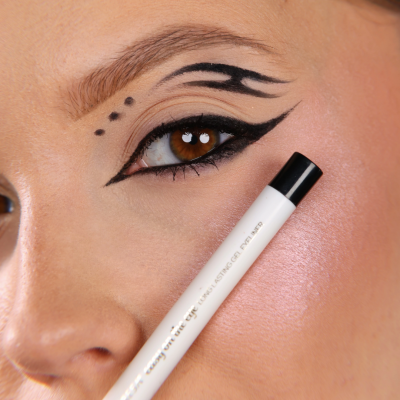 Claresa Easy On The Eye Gel Eyeliner No 01 Black Tulip