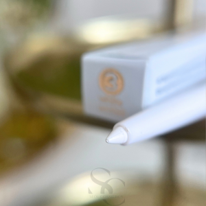 Claresa Easy On The Eye Gel Eyeliner No 03 White Orchid MAKEUP