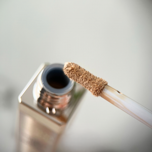 Claresa Natural Skin Serum Concealer - Peach 1P (7ml) MAKEUP