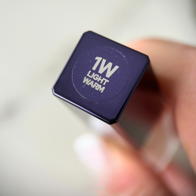 Claresa Natural Skin Serum Concealer - Light Warm 1W (7ml)