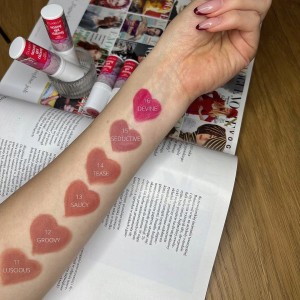 Claresa Sassy Yet Classy Matte Lipstick No 11 Luscious (4.2g) MAKEUP