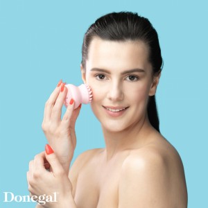 Donegal Face Cleansing Brush MAKEUP