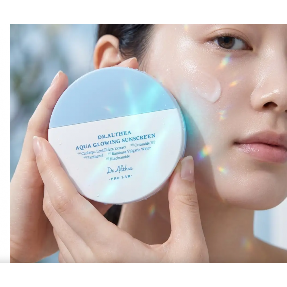 Dr. Althea Aqua Glowing Sunscreen SPF50+ PA++++ 45ml SKINCARE