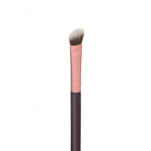 London Copyright 202 Angled Crease Brush MAKEUP