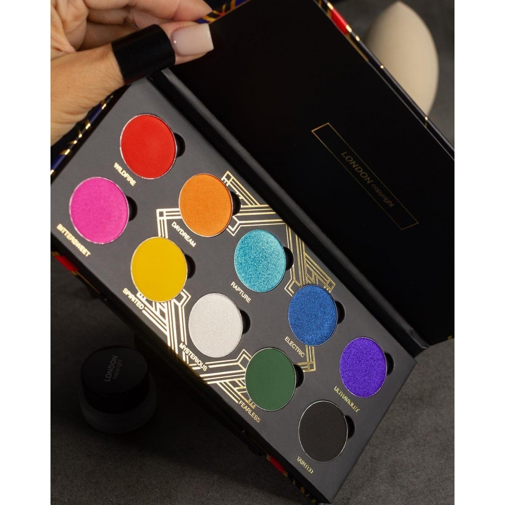 London Copyright Playhouse Magnetic Eyeshadow Palette (16g) MAKEUP