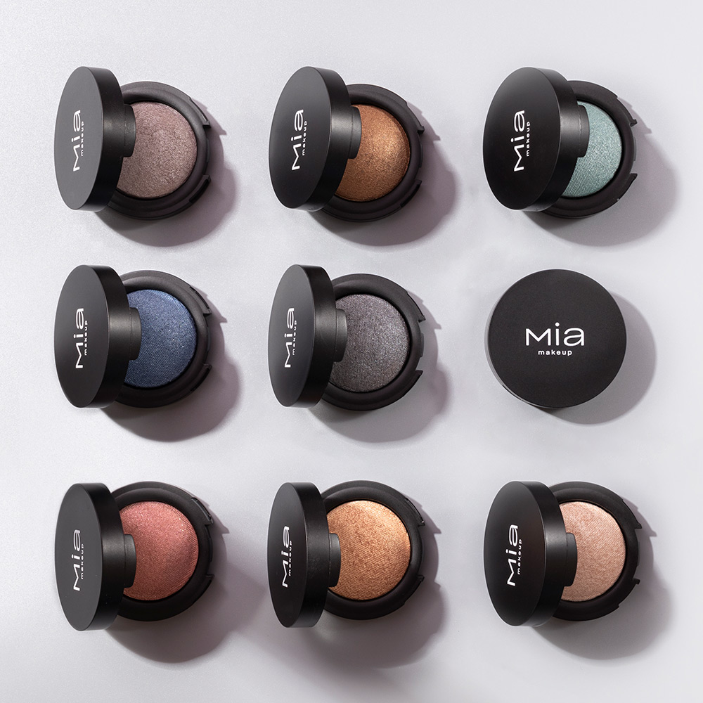 Mia Baked Eyeshadow Moon Glaze 02-Comet MAKEUP