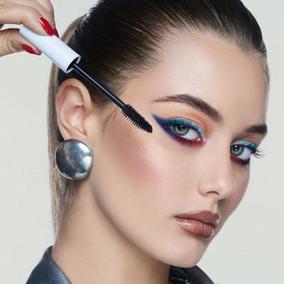 Mia Mascara Reset