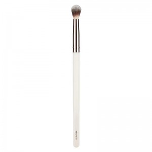 Mua Large Fluffy Blending Brush MAKEUP
