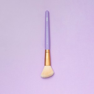 Nejha 04 Oblique Foundation Brush MAKEUP
