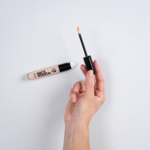 W7 Nice Touch Concealer - Fair Ivory Μακιγιάζ